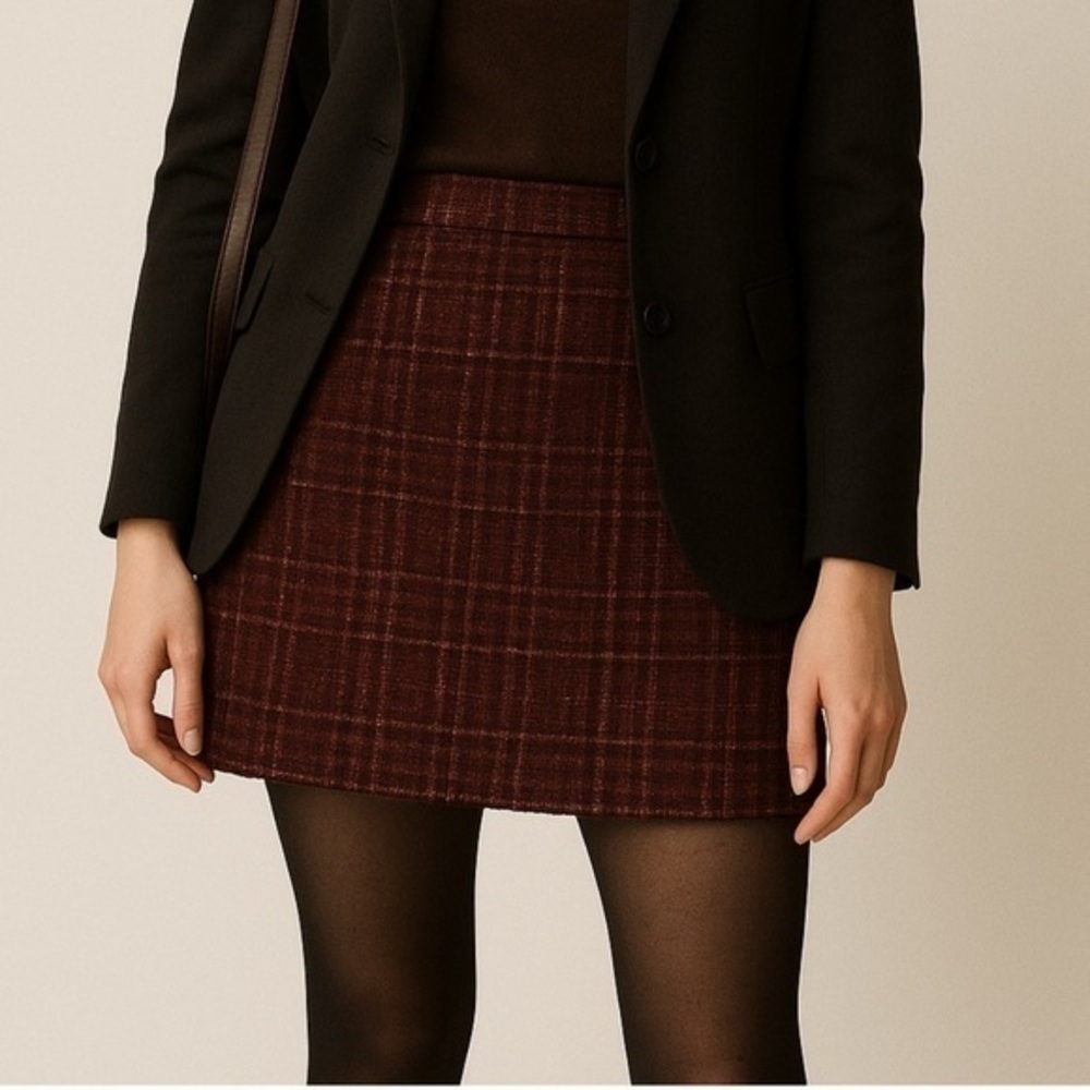 nwt Brooks Brothers A-Line Bouclé Skirt Burgundy Wool Blend size 10 Quiet Luxury
